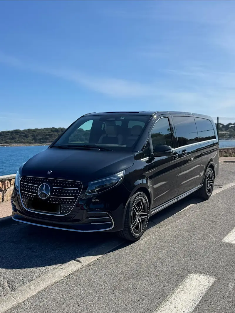 Mercedes Classe V AMG XL - intérieur luxe